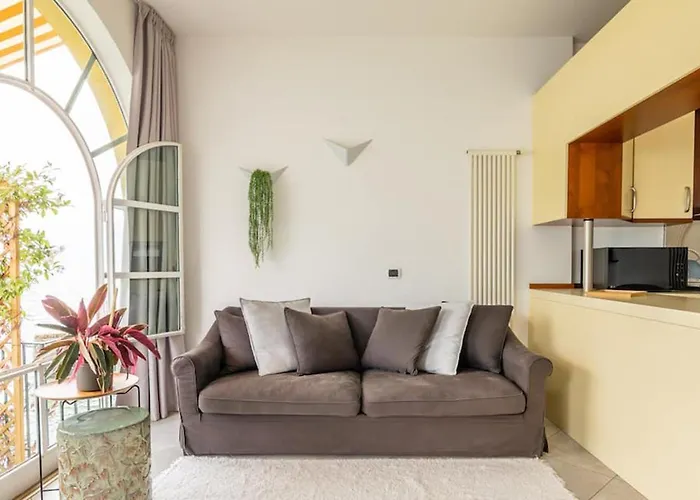 Апартаменты Terrace On The Lake *